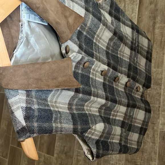 Chrysantheme Vintage Wool & Leather Vest - Picture 7 of 8